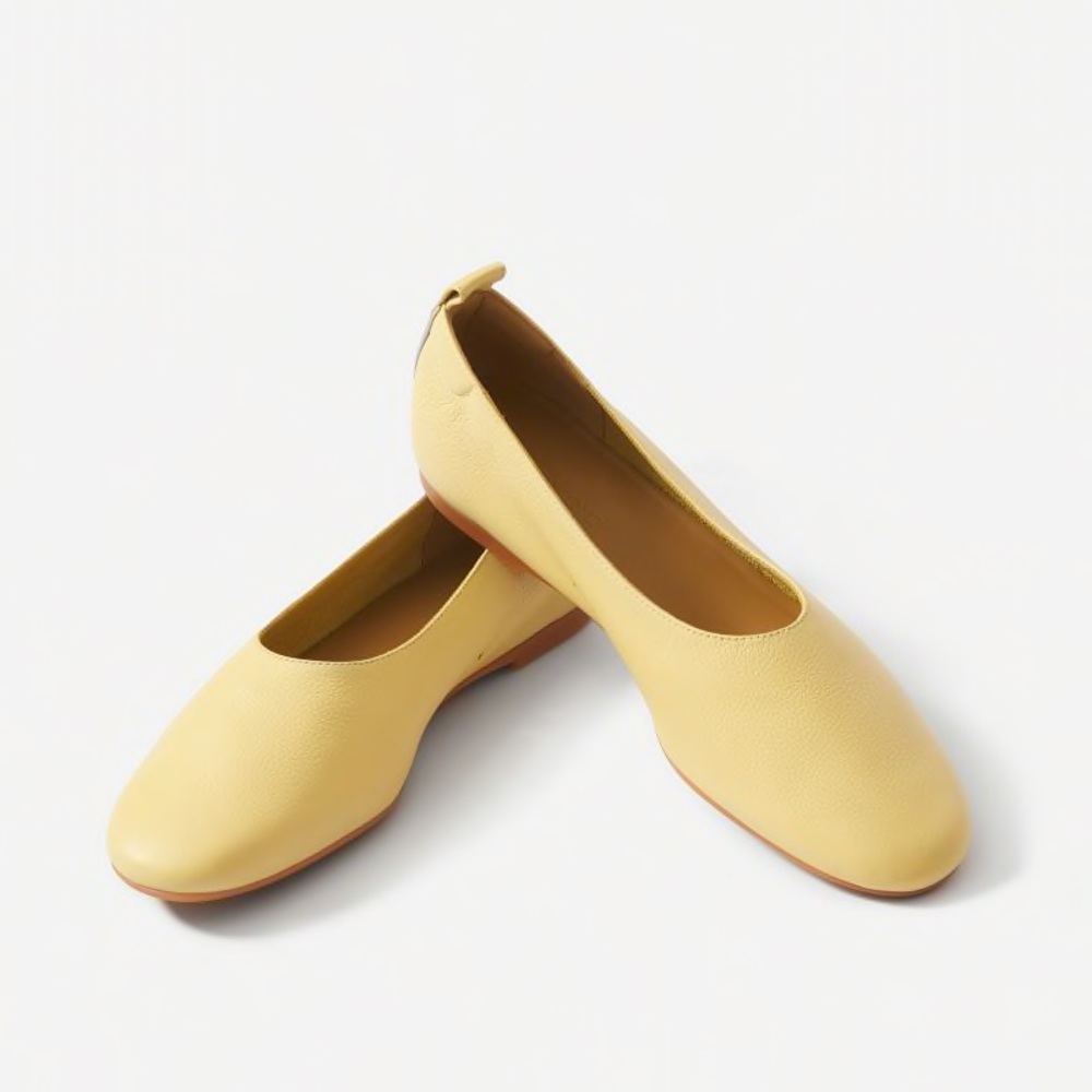 Everlane Day Glove in Pale Lemon 🍋 Yellow NIB